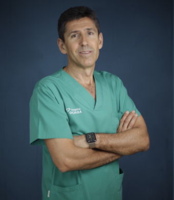 Oftalmólogo experto en Cirugía Refractiva en Marbella - Dr. Cabrerizo